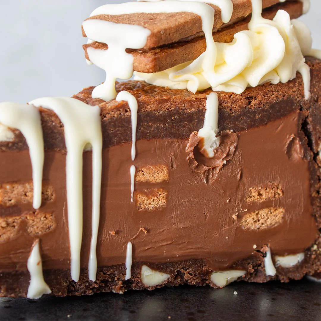 Bourbon Biscuit Cookie Pie Slice - Image 5