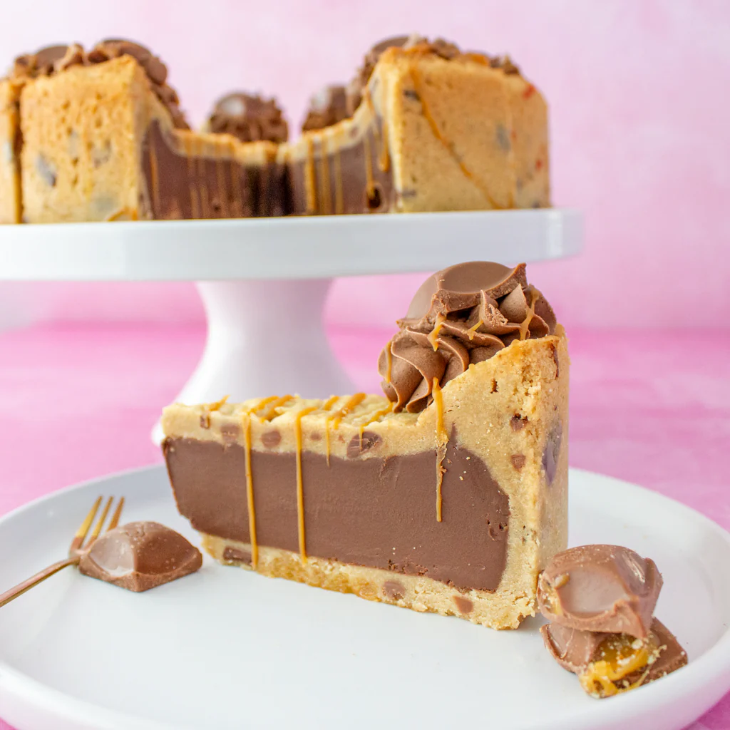 PRE-ORDER - Full Caramel Cookie Pie Slice - 12 Slices - Image 4