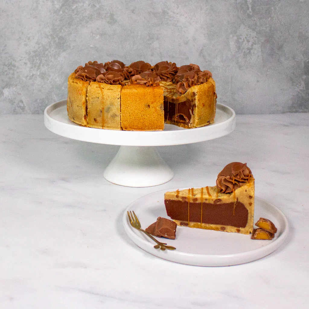 PRE-ORDER - Full Caramel Cookie Pie Slice - 12 Slices - Image 5