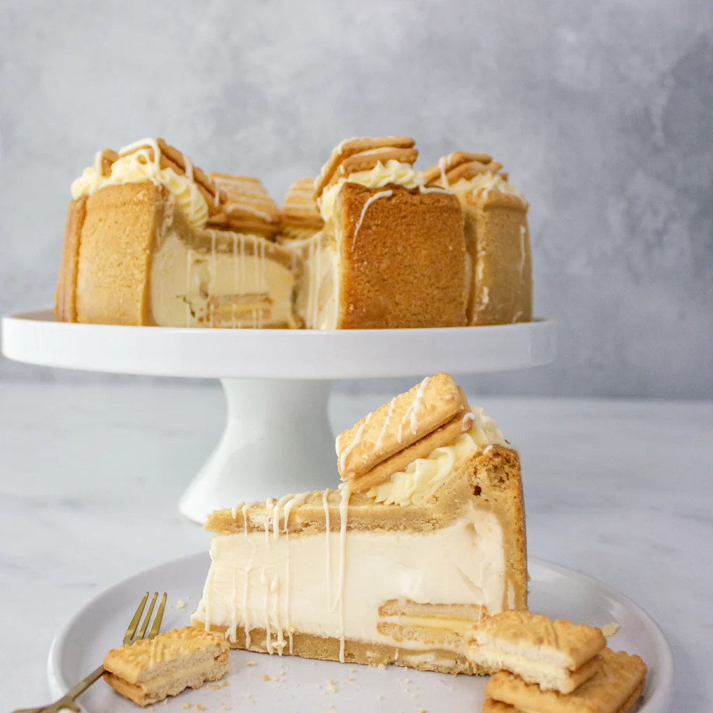 PRE-ORDER - Full Custard Cream Cookie Pie Slice - 12 Slices - Image 9