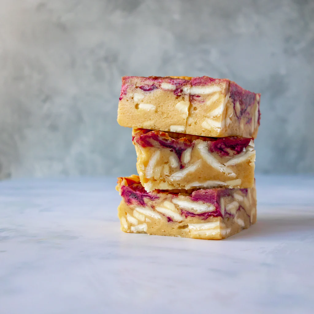 Blondie Slab with Jammie Dodger - Image 10