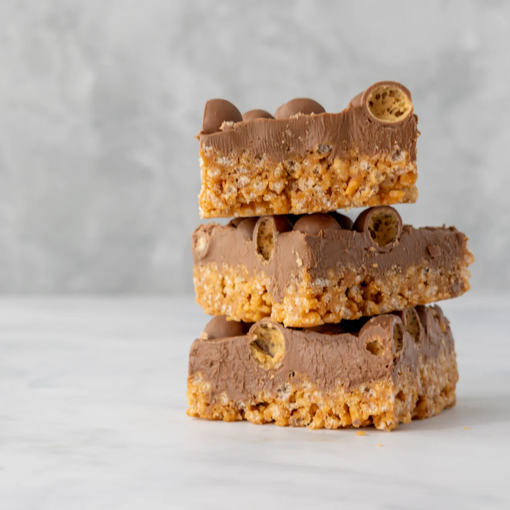 Crispie Slab with Malteser - Image 13