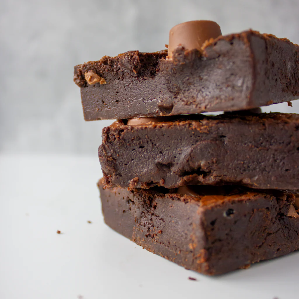 Brownie Slab with Rolo - Image 2
