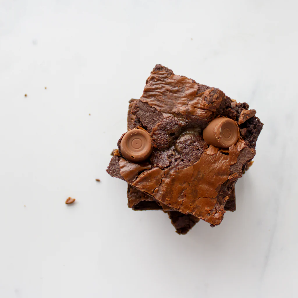 Brownie Slab with Rolo - Image 5