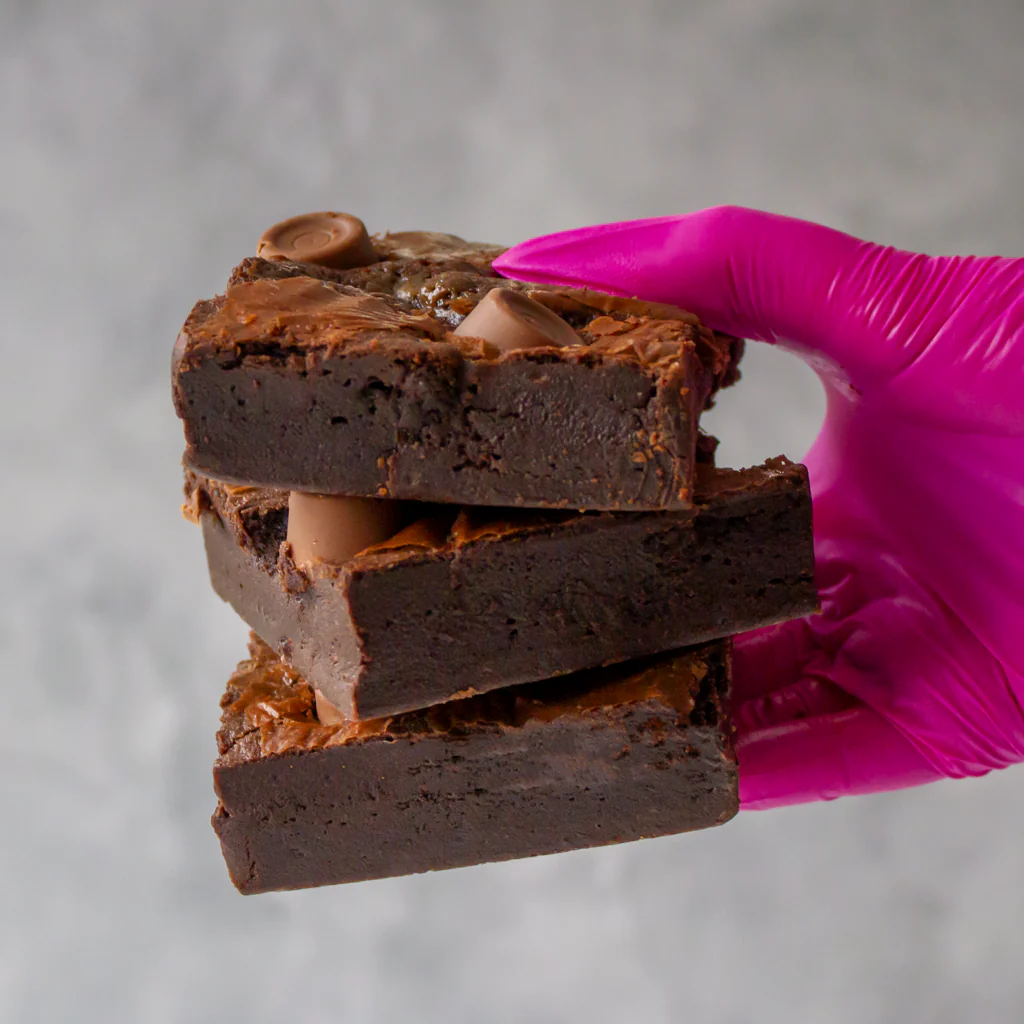 Brownie Slab with Rolo - Image 6