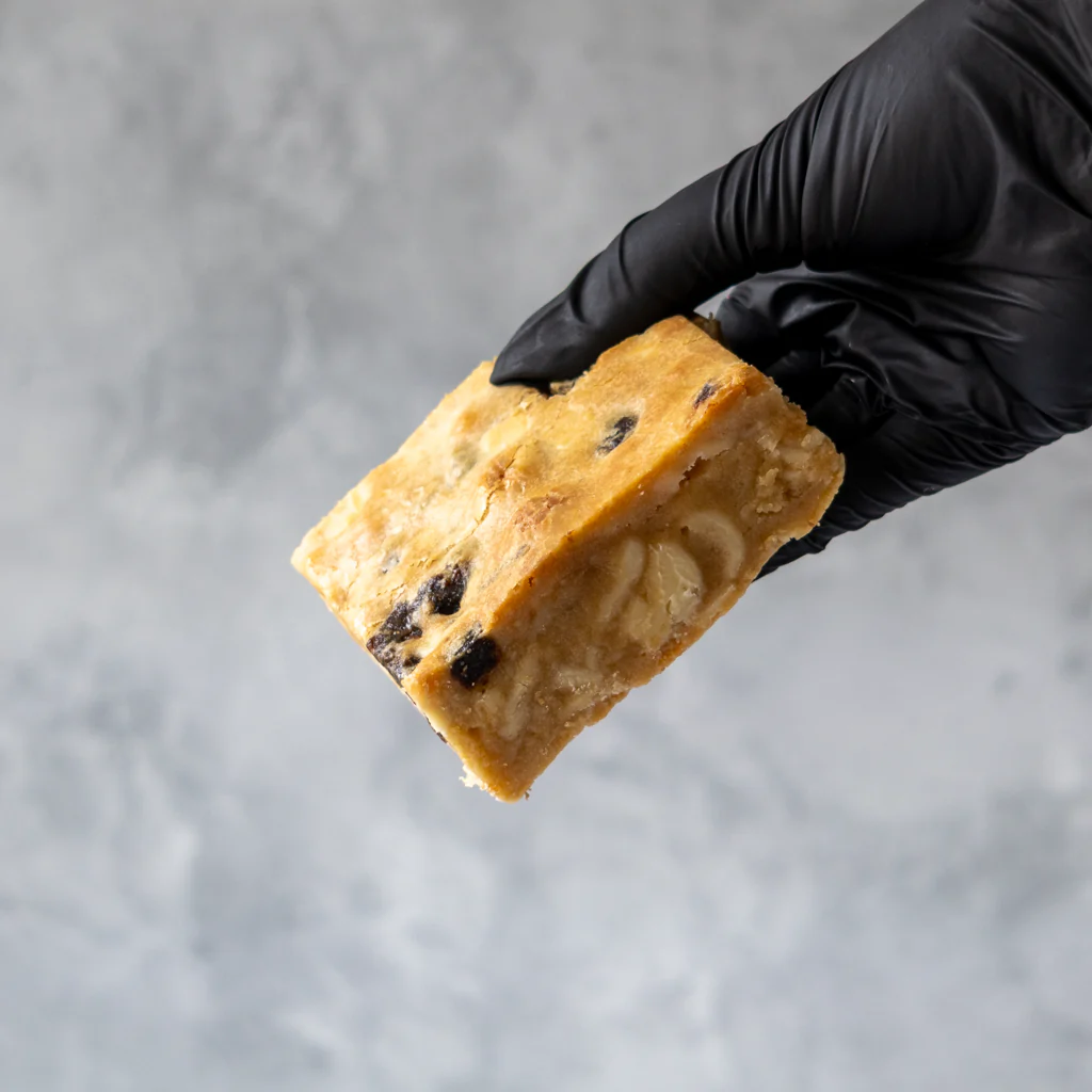 Sticky Toffee Blondie Slab - Image 10