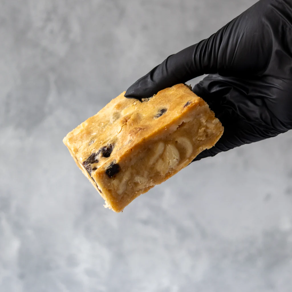 Sticky Toffee Blondie Slab - Image 6