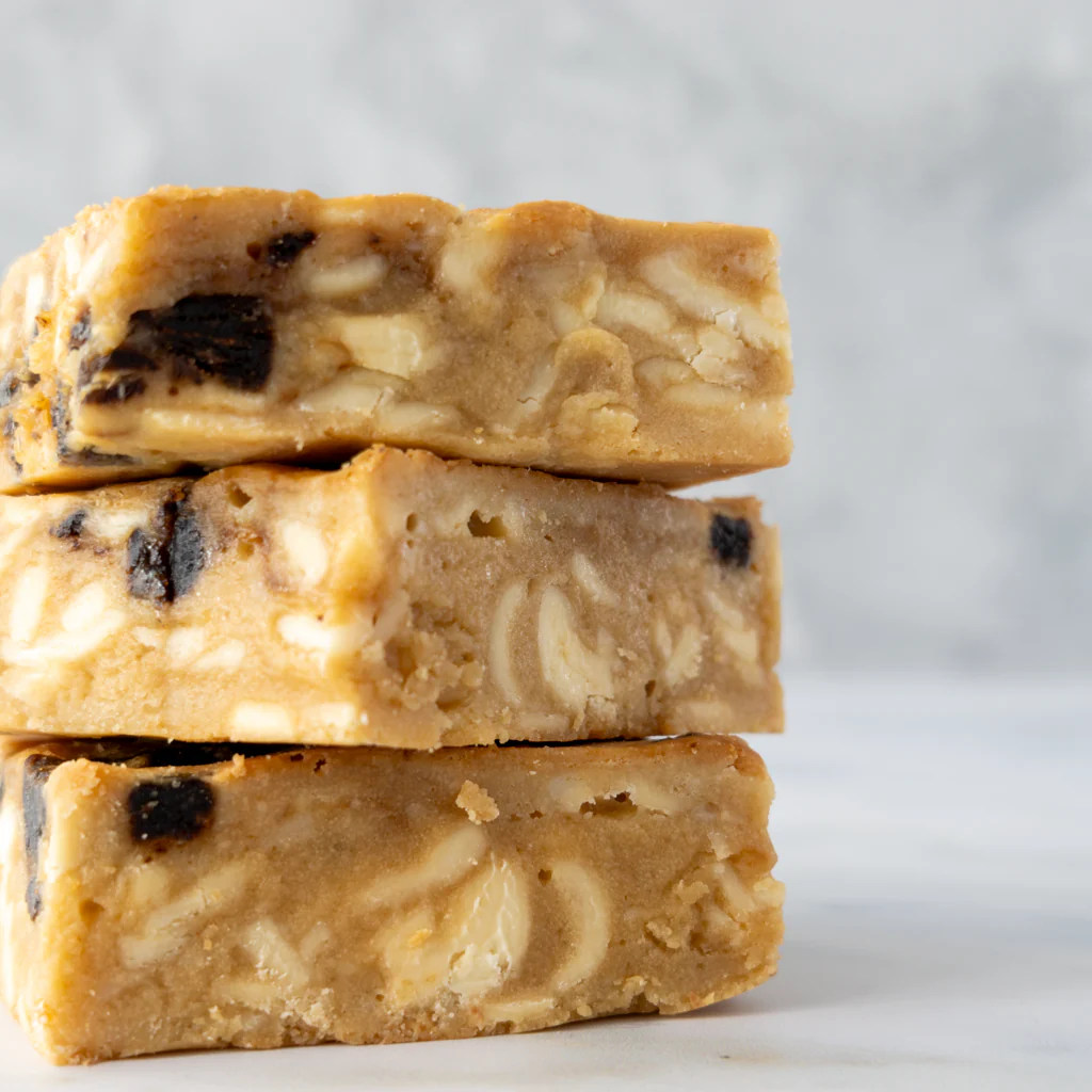 Sticky Toffee Blondie Slab - Image 9