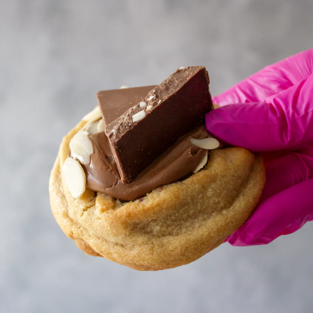 Deluxe Cookie with Toblerone - Image 5